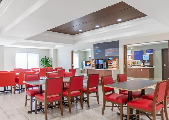 Express By Ihg Hotel