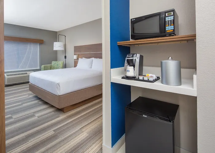 Express By Ihg Hotel Surprise